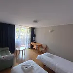 Wysoka Ze Sniadaniem מלון 3*
