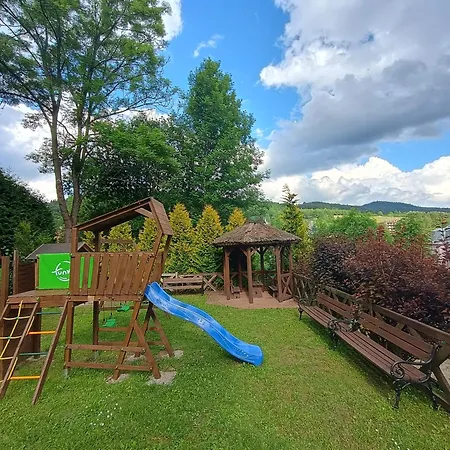 Wysoka Ze Sniadaniem Hotel
