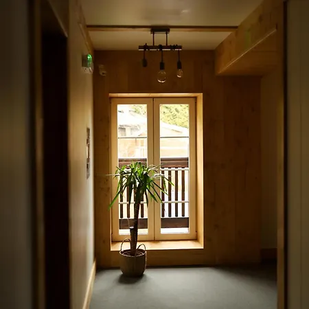 Hotel Wysoka Ze Sniadaniem