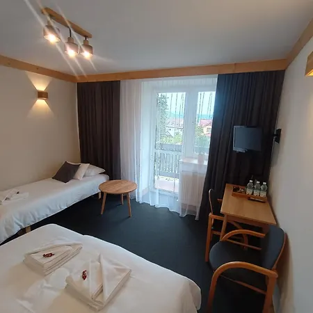Wysoka Ze Sniadaniem Hotel