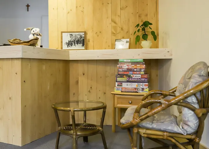 Wysoka Ze Sniadaniem Hotel