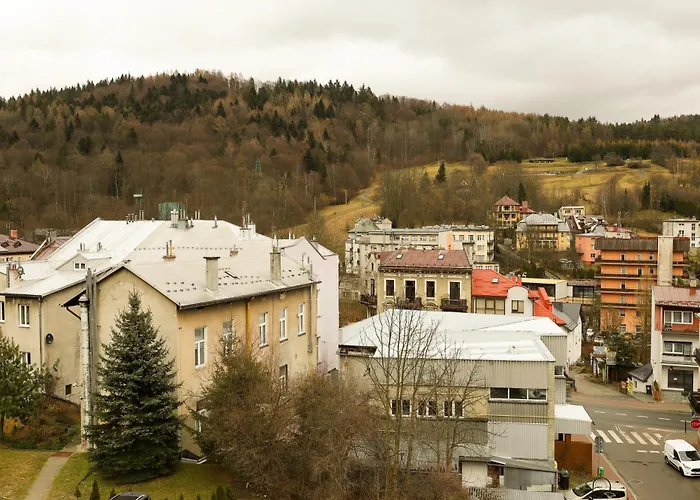 Wysoka Ze Sniadaniem Hotel