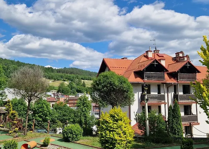 Wysoka Ze Sniadaniem 3*