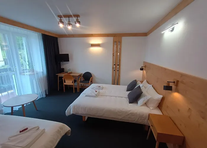 Wysoka Ze Sniadaniem