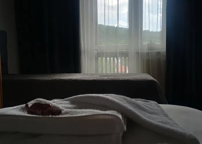 Wysoka Ze Sniadaniem 3*